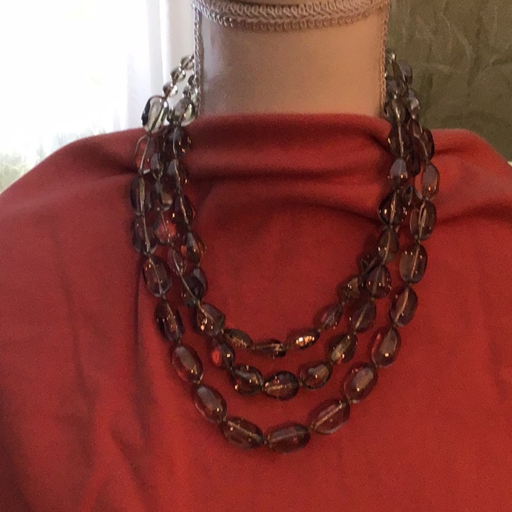 NWT: Beautiful 3 Strand Clear Beaded Necklace